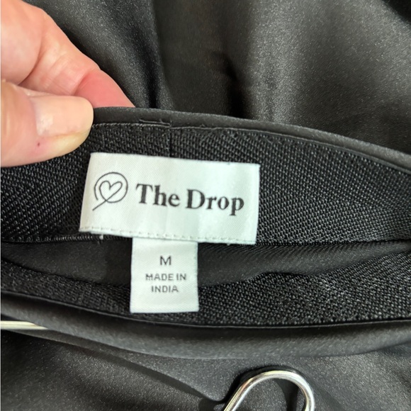 The Drop Silky Slip Skirt - NWOT - Elegant Black Satin Skirt - Size M - Picture 4 of 9